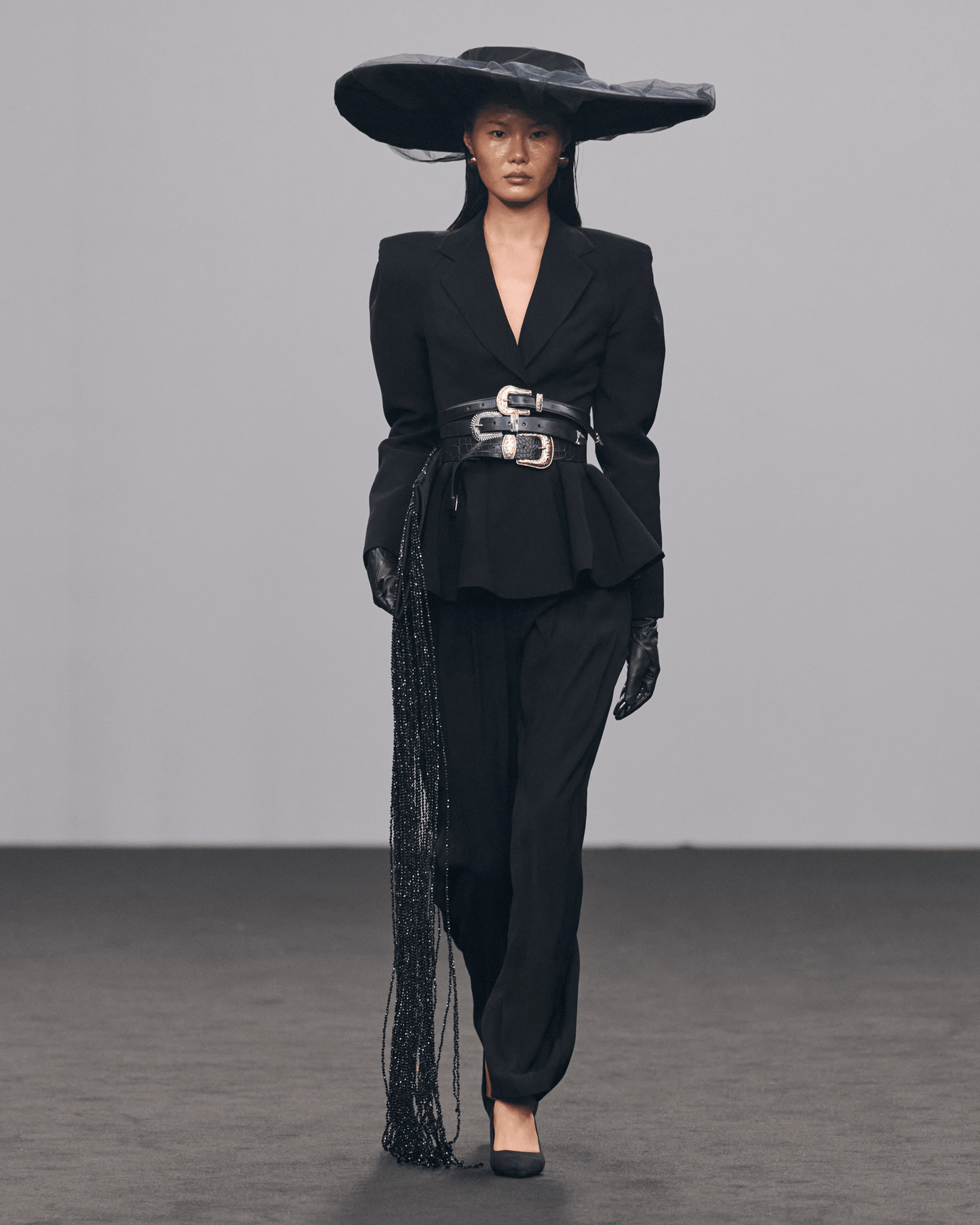Look 15