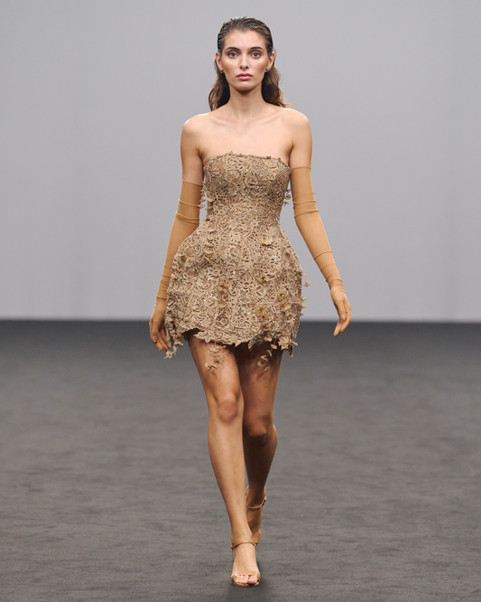 Look 7